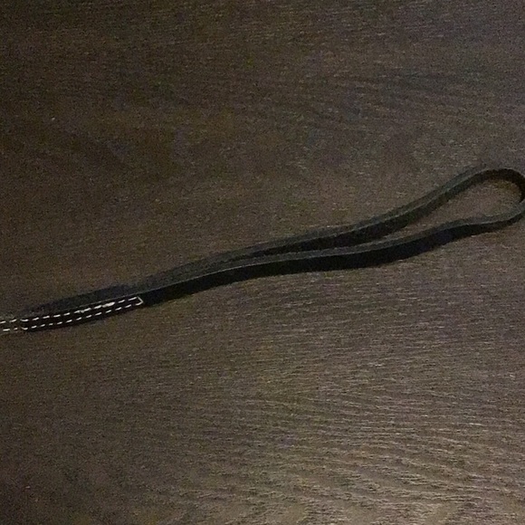 VGUC 4’ Black Leather Leash - Picture 3 of 3